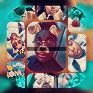 Meet your Posher, Lyah